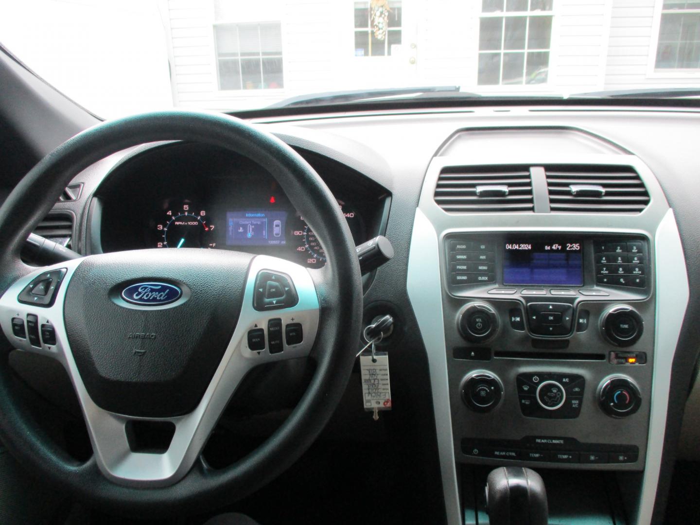 2013 BLACK Ford Explorer (1FM5K8B80DG) with an 3.5L L4 DOHC 24V engine, AUTOMATIC transmission, located at 540a Delsea Drive, Sewell, NJ, 08080, (856) 589-6888, 39.752560, -75.111206 - Photo#15